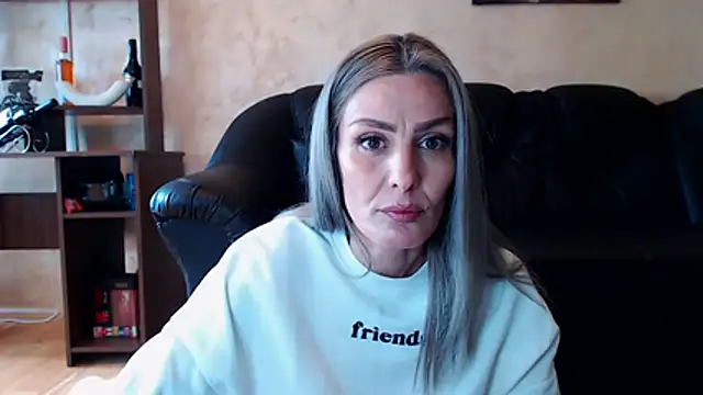 AshlineKatte – Live XXX-chat