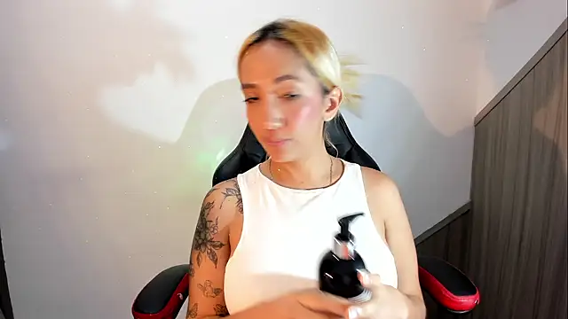 Amanda_klaire Chat XXX live