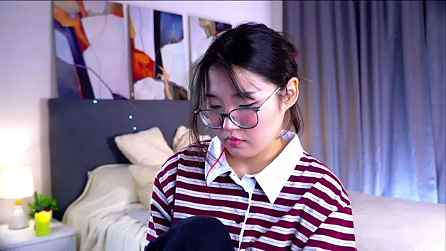 NelleMihalko – Live XXX-chat