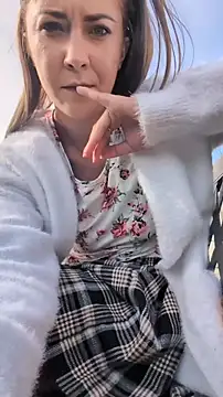 Živý XXX chat Risky_girl23_