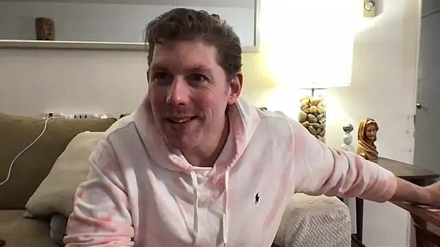 9VOLTT 即時 XXX 聊天