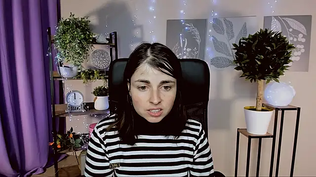 MartaEdams Chat XXX in diretta