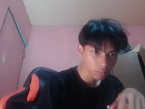 Kyoshi_19 Pertunjukan Webcam