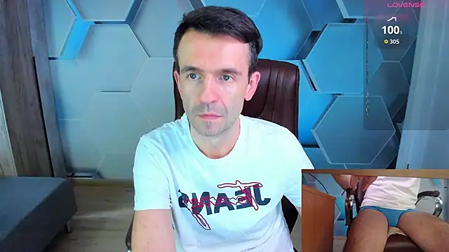 SteveTiger 在線直播表演