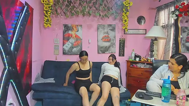 lesbiancuple's Live XXX Chat