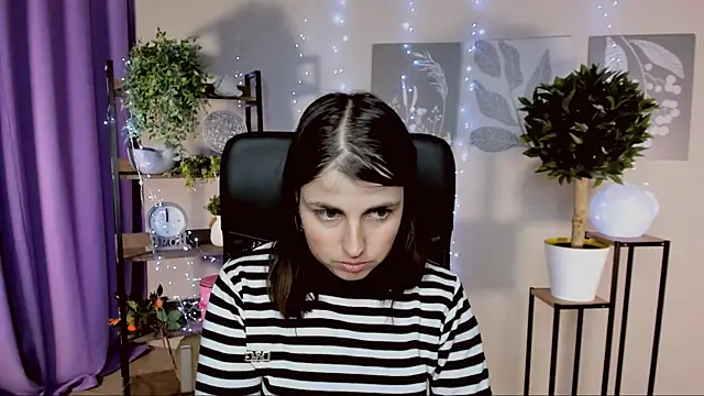 MartaEdams: онлайн-секс-чат