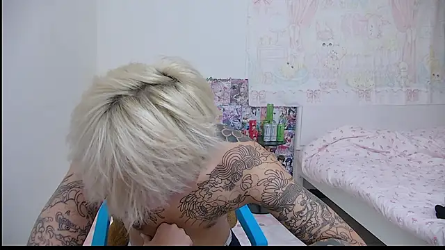 Chocolates-001 在線直播表演