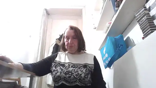 AnnaLive570: απευθείας συνομιλία ΧΧΧ