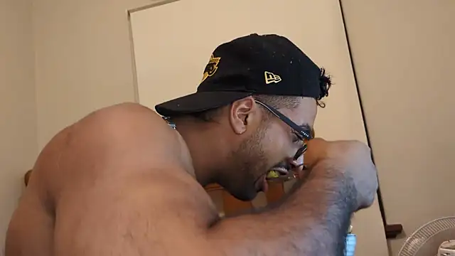 XXX chat uživo modela robin103666