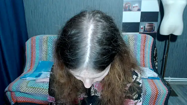 pa1e_pr1ncess élő XXX-chatje