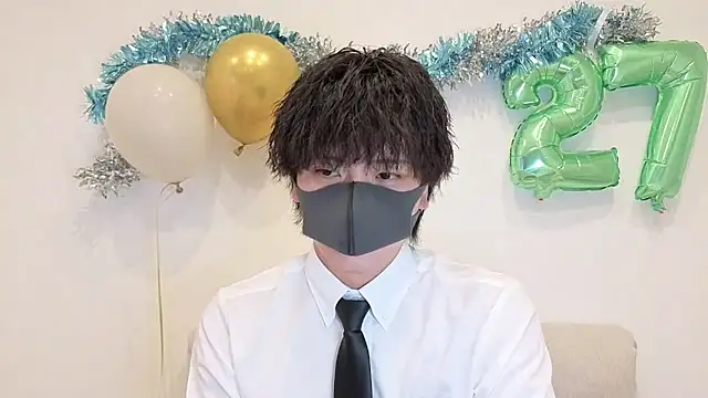 CHROME-kun925 Adlı Modelin Canlı XXX Sohbeti