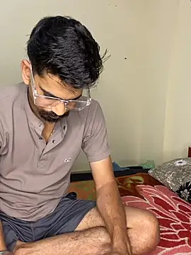 SlickedBrawl Show Webcam