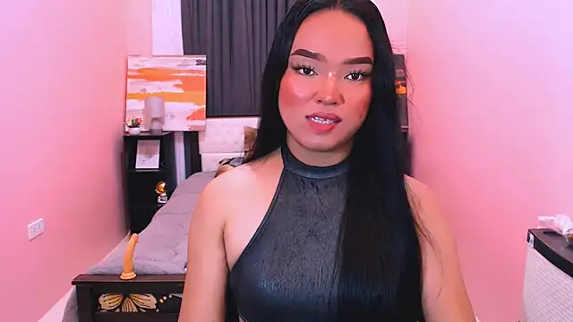 urhotmem Show in webcam