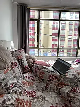 RachelWeisz_ Chat XXX in diretta