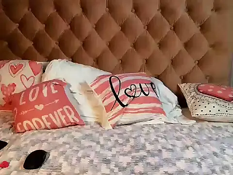 SoftAmber_ Live XXX Chat