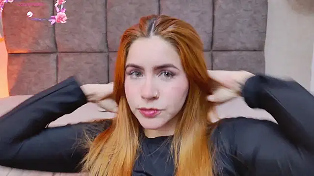 april_rousse 라이브 XXX 채팅