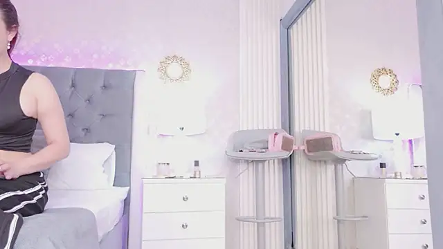 TaniaBlaze Live XXX Chat