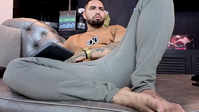 matteosantos' Webcam Show