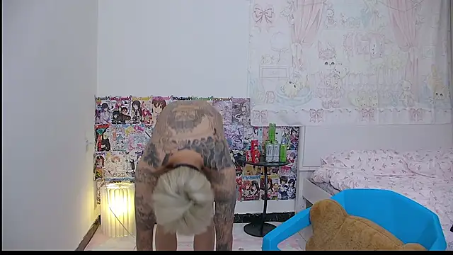 Pokazy przed kamerką – Chocolates-001