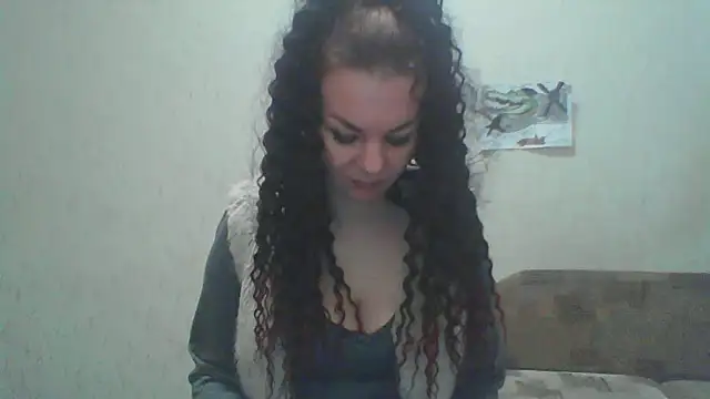 ElluaSmiilee Live XXX-Chat