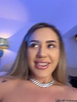 BarbieDoll13 Webcam show