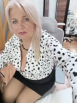 Chat XXX en directo de AvrilMillers