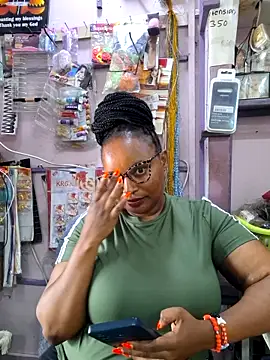 Chat XXX en directo de Goddess_of_Hearts