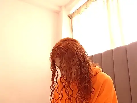 saara_johnson496 Webcam-Show