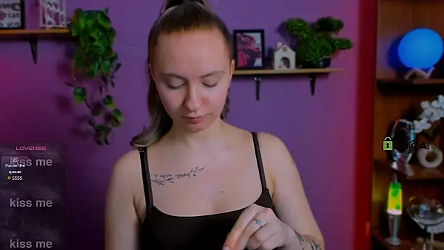 mila_glow1 Chat XXX live