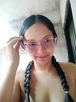 Camilatinass_ 现场XXX聊天