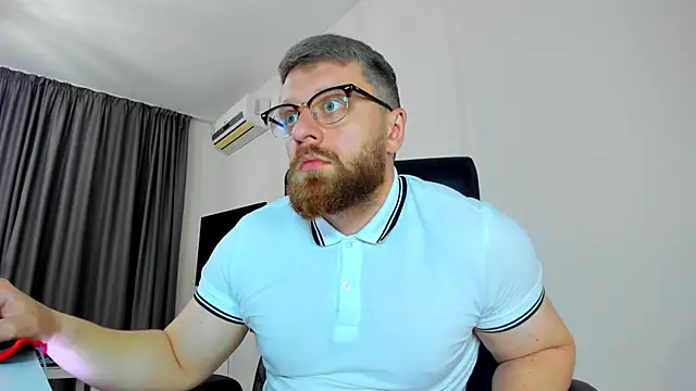 Findom_guy – Naživo XXX chat
