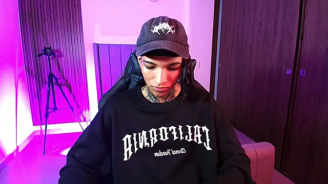 im_Usuga webkamerás műsora