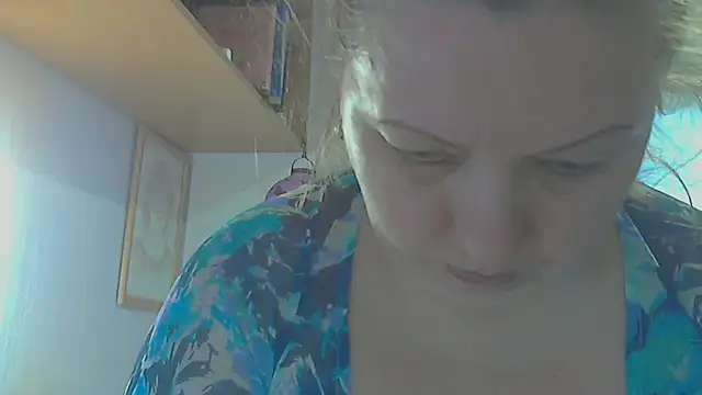 Lusi-777's Live XXX Chat