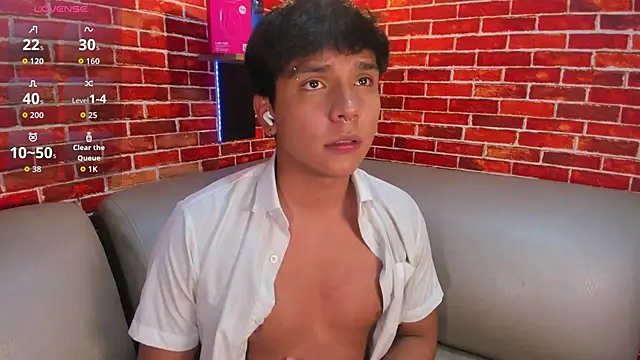 عرض كام Thiago_Kozak