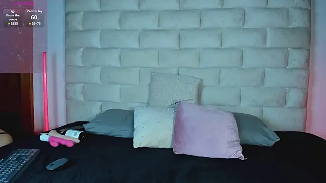 HollyGrey_ 现场XXX聊天