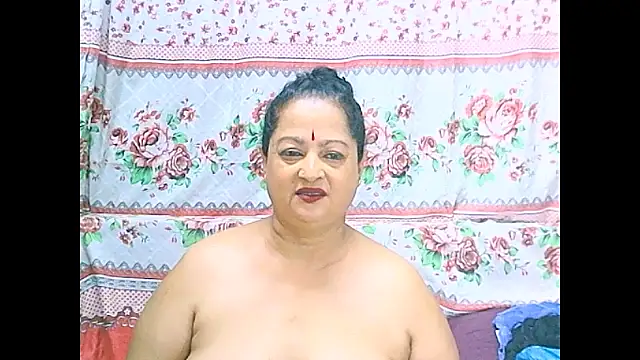 matureindian's Webcam Show