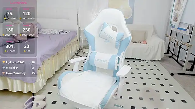 cosplay_LiLi Chat XXX in diretta