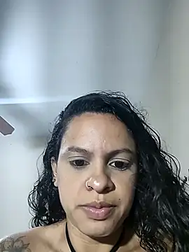 دردشة MariahhMorenahh الجنسية المباشرة