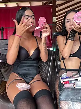 SAMY_AND_ARIのライブXXXチャット