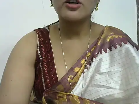 reshmika_reddyn Webbikameraesitys