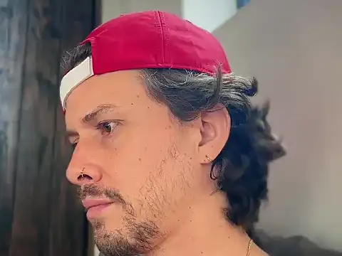 mcklister_kinky_feets' Webcam Show