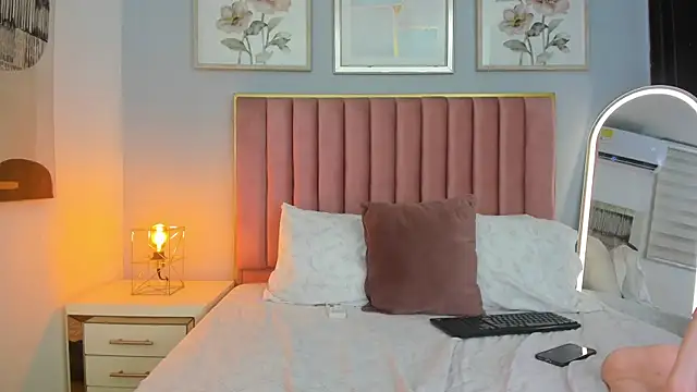 MarianaScott_'s Live XXX Chat