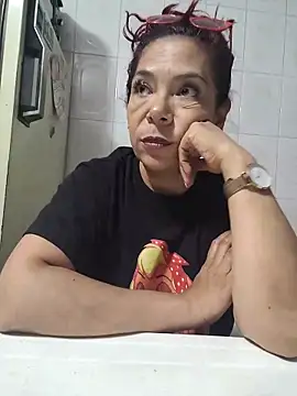 Scarlet_curly8a's Live XXX Chat