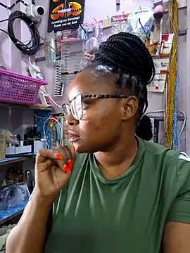 Goddess_of_Hearts: онлайн-секс-чат