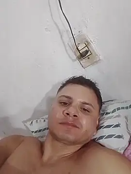 Castrob95 Webcam show