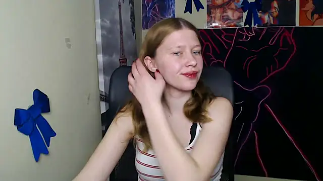 StellaCRL's Live XXX Chat