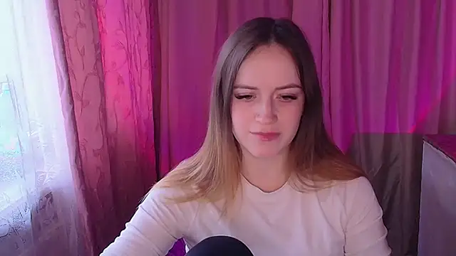 Illa_May 即時 XXX 聊天