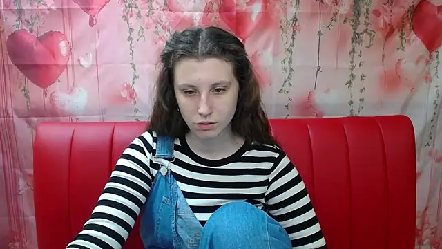 LilianaShine: онлайн-секс-чат