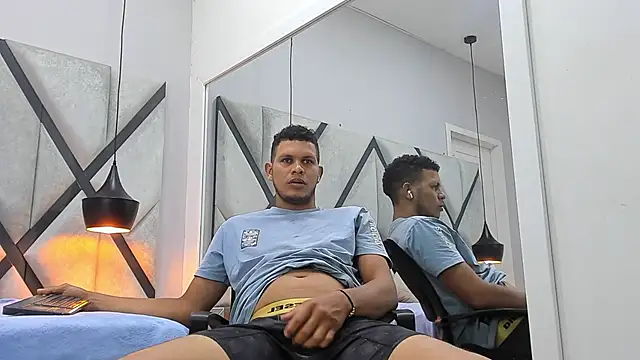 NohaBrooks Webcam show