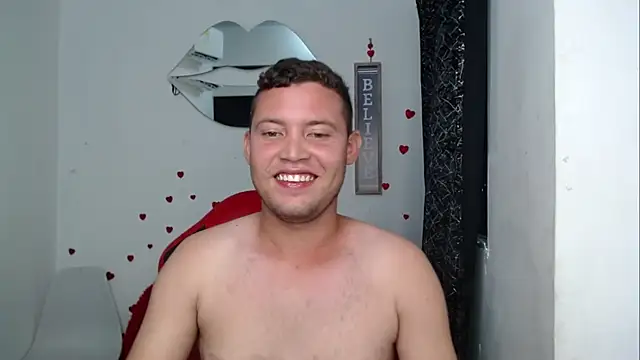 sven_fox723 Pertunjukan Webcam